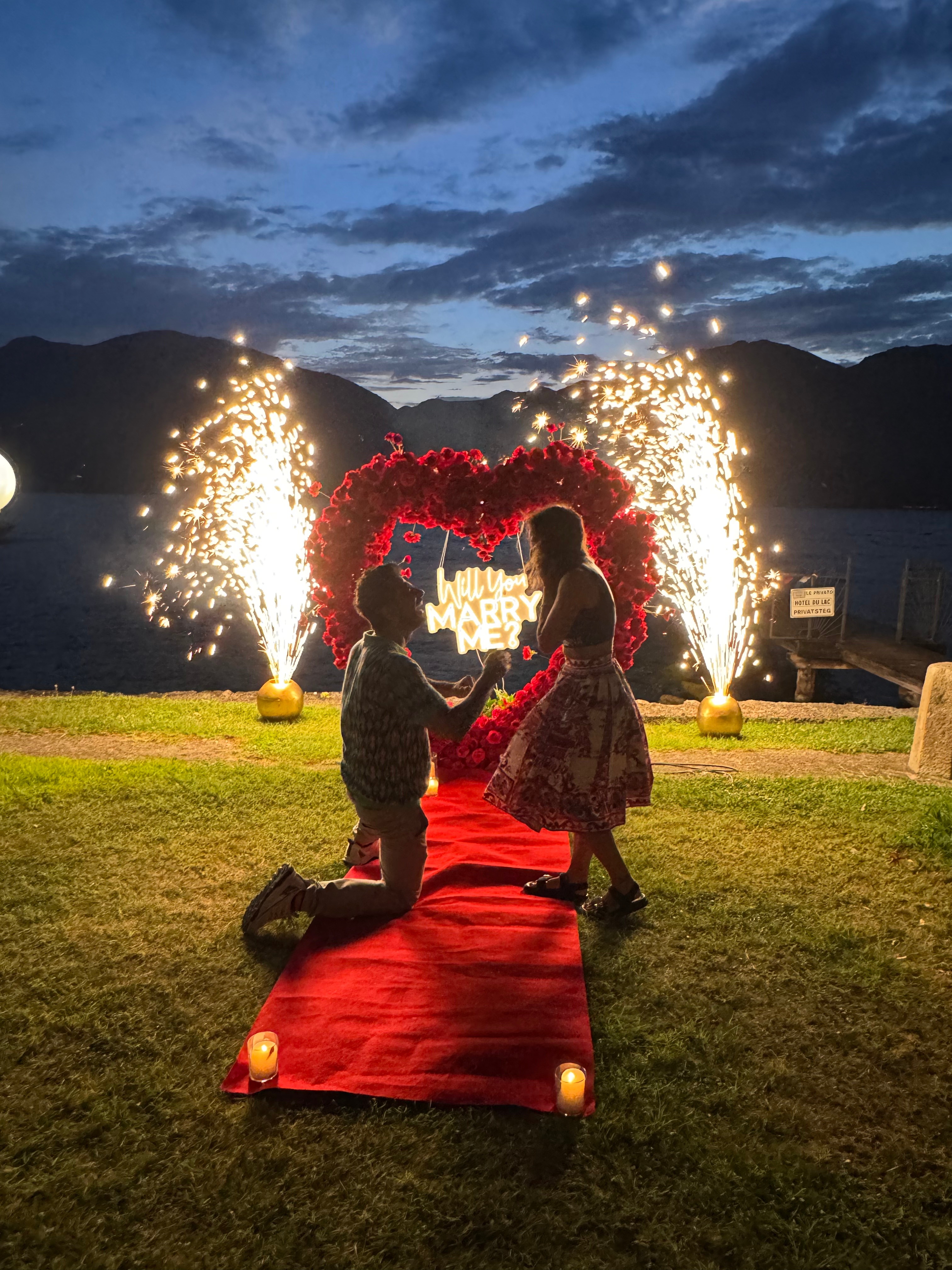 Real Proposal Stories: A Magical Marriage Proposal at Lake Garda